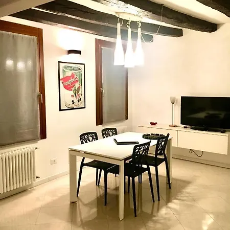 Mirrors Appartement Venise