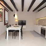 Apartman Mirrors *
