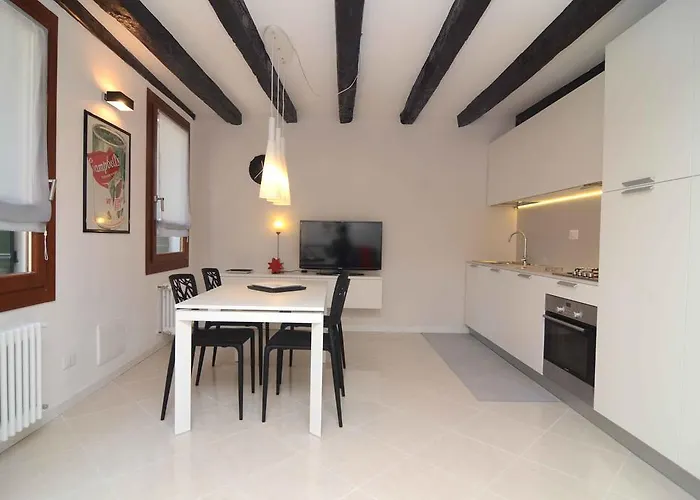 Apartamento Mirrors *