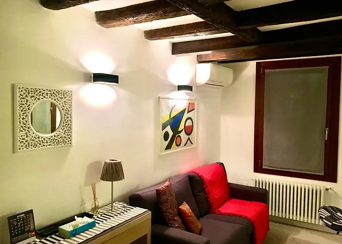 Mirrors Apartamento *